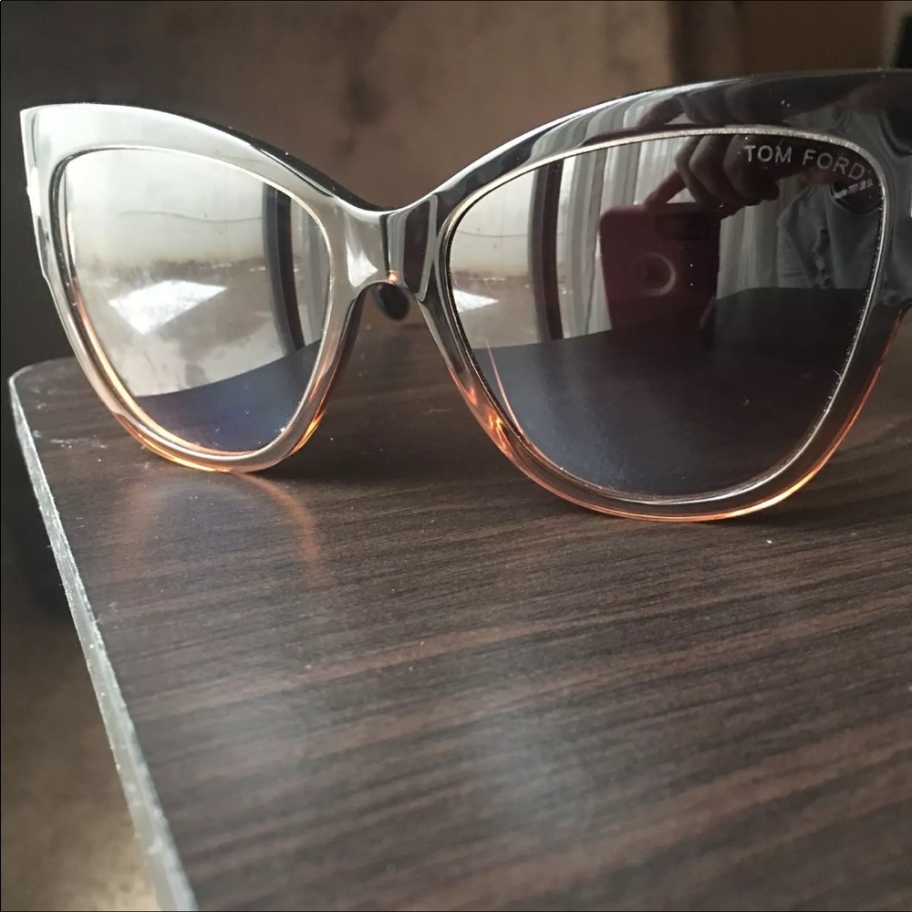 Tom Ford Anoushka